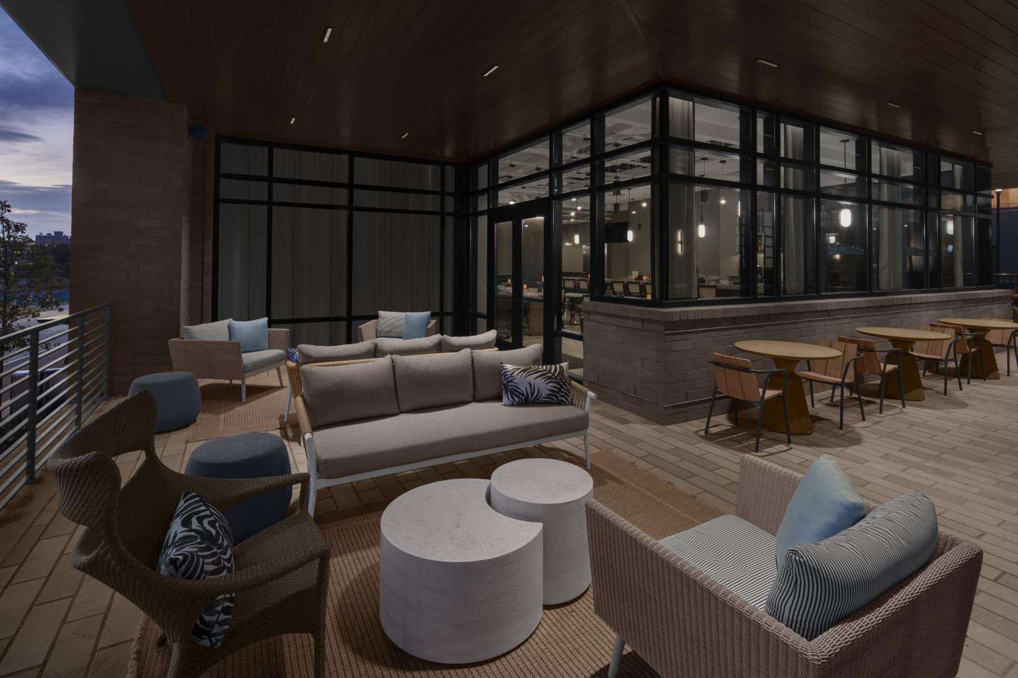 Hyatt House Raleigh Downtown/Seaboard Station Hotel Bagian luar foto